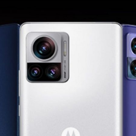 The Moto X40 Officially Launches With the Newest Qualcomm Chip