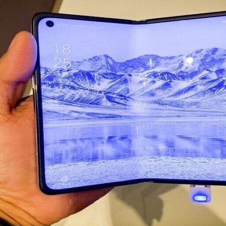 OnePlus V Fold - It May Take Heavy Design Cues From OPPO’s Foldable Phone